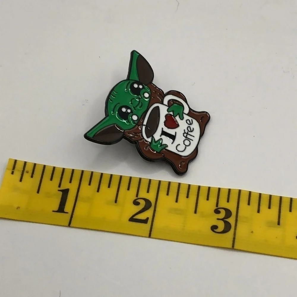 3/$25 Star Wars “The Mandalorian” Grogo Holding a Coffee Mug “I ❤️ Coffee” Pin